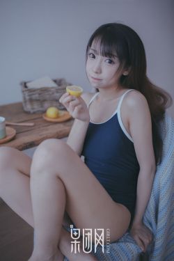 蓝多多星际精灵